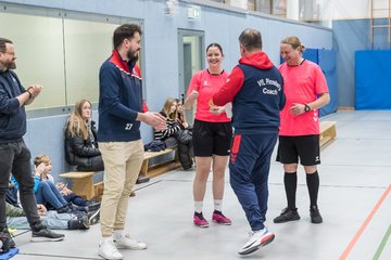 Bild 8 - B-Juniorinnen 2 Loewinnen Cup